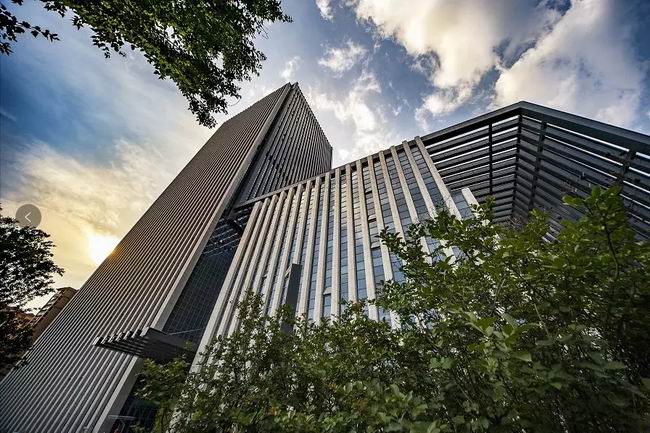 在洛阳，，怎样选择写字楼？